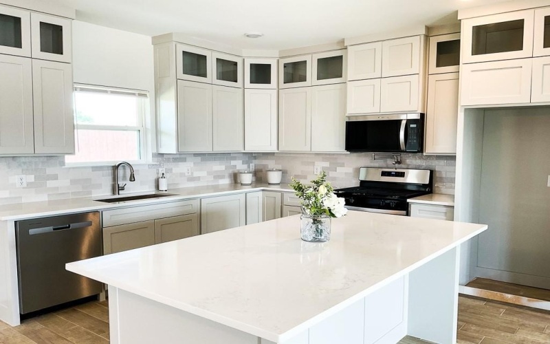 208 Bluff Court, Godley, TX 76044, 3 Bedrooms Bedrooms, ,3 BathroomsBathrooms,Residential,For Sale,208 Bluff Court,20918647