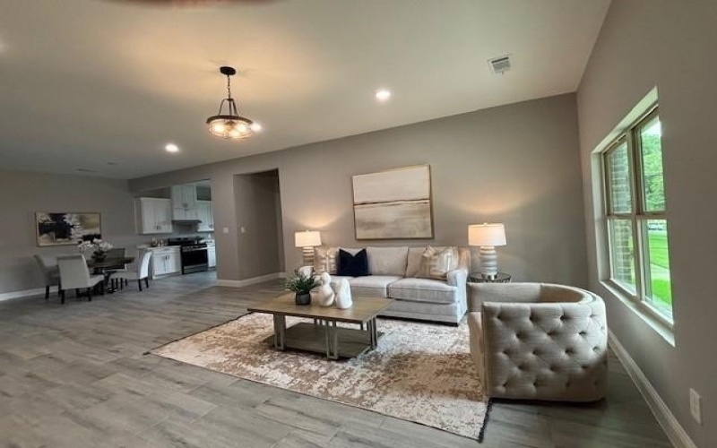 706 Poinsettia Drive, Lancaster, TX 75146, 4 Habitaciones Habitaciones , ,2 BañosBaños,Residential,En Venta,706 Poinsettia Drive,20918766