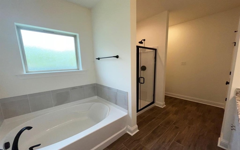 159 Lessie Drive, Stonewall, LA 71078, 4 Bedrooms Bedrooms, ,2 BathroomsBathrooms,Residential,For Sale,159 Lessie Drive,0,20919003