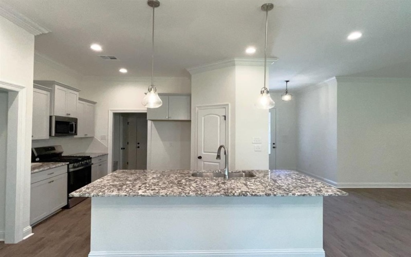 159 Lessie Drive, Stonewall, LA 71078, 4 Bedrooms Bedrooms, ,2 BathroomsBathrooms,Residential,For Sale,159 Lessie Drive,20919003