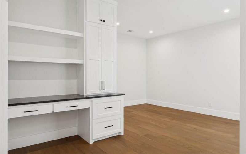 1740 Oakbrook Drive, Keller, TX 76262, 4 Habitaciones Habitaciones , ,5 BañosBaños,Residential,En Venta,1740 Oakbrook Drive,0,20919008