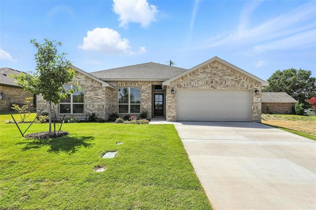 1419 Quail Creek Drive, Cleburne, TX 76033, 4 Habitaciones Habitaciones , ,2 BañosBaños,Residential,En Venta,1419 Quail Creek Drive,20919029