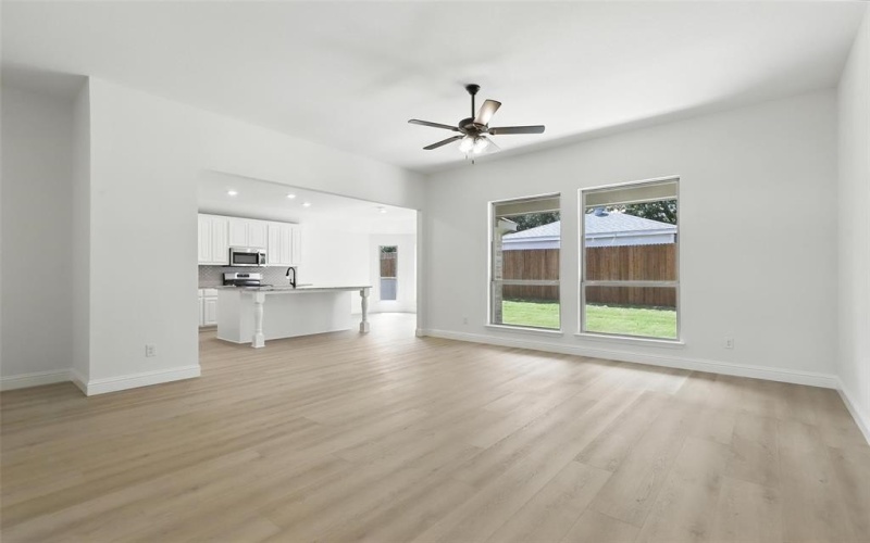 1419 Quail Creek Drive, Cleburne, TX 76033, 4 Habitaciones Habitaciones , ,2 BañosBaños,Residential,En Venta,1419 Quail Creek Drive,20919029