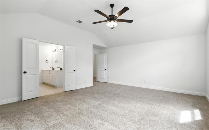 1419 Quail Creek Drive, Cleburne, TX 76033, 4 Habitaciones Habitaciones , ,2 BañosBaños,Residential,En Venta,1419 Quail Creek Drive,20919029