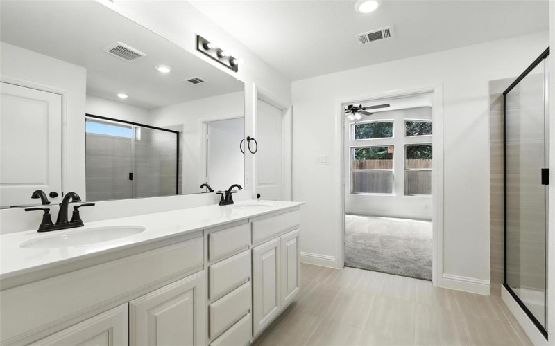 1419 Quail Creek Drive, Cleburne, TX 76033, 4 Habitaciones Habitaciones , ,2 BañosBaños,Residential,En Venta,1419 Quail Creek Drive,20919029