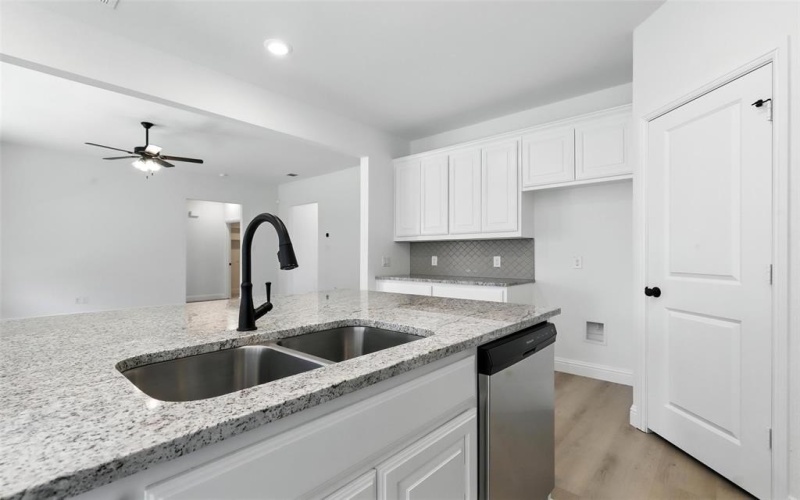 1419 Quail Creek Drive, Cleburne, TX 76033, 4 Habitaciones Habitaciones , ,2 BañosBaños,Residential,En Venta,1419 Quail Creek Drive,20919029