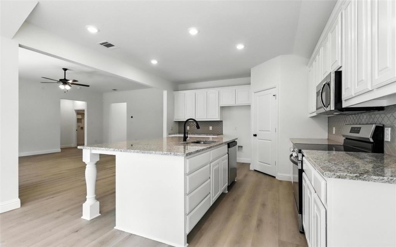 1419 Quail Creek Drive, Cleburne, TX 76033, 4 Habitaciones Habitaciones , ,2 BañosBaños,Residential,En Venta,1419 Quail Creek Drive,20919029