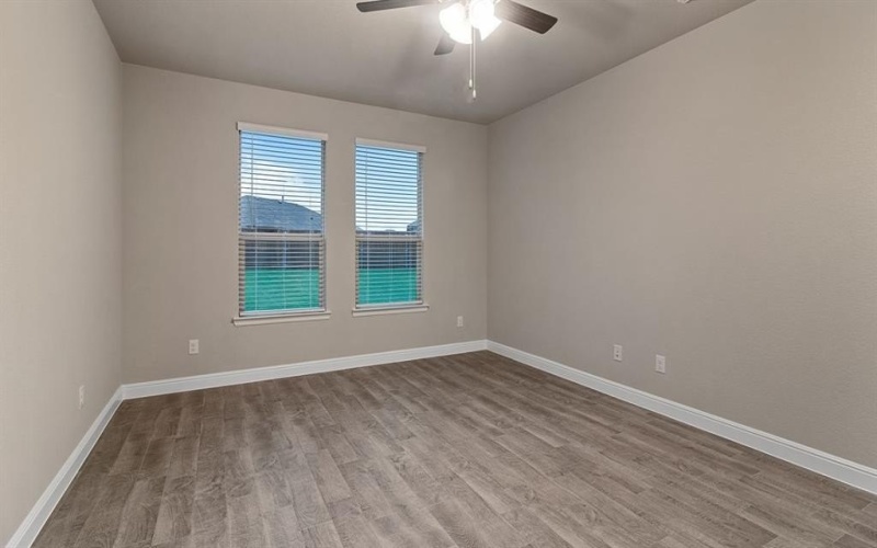 1907 JACKSON Street, Cleburne, TX 76033, 4 Habitaciones Habitaciones , ,2 BañosBaños,Residential,En Venta,1907 JACKSON Street,20919049