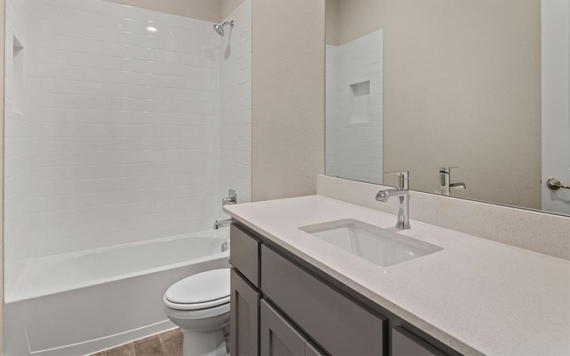 1907 JACKSON Street, Cleburne, TX 76033, 4 Habitaciones Habitaciones , ,2 BañosBaños,Residential,En Venta,1907 JACKSON Street,20919049