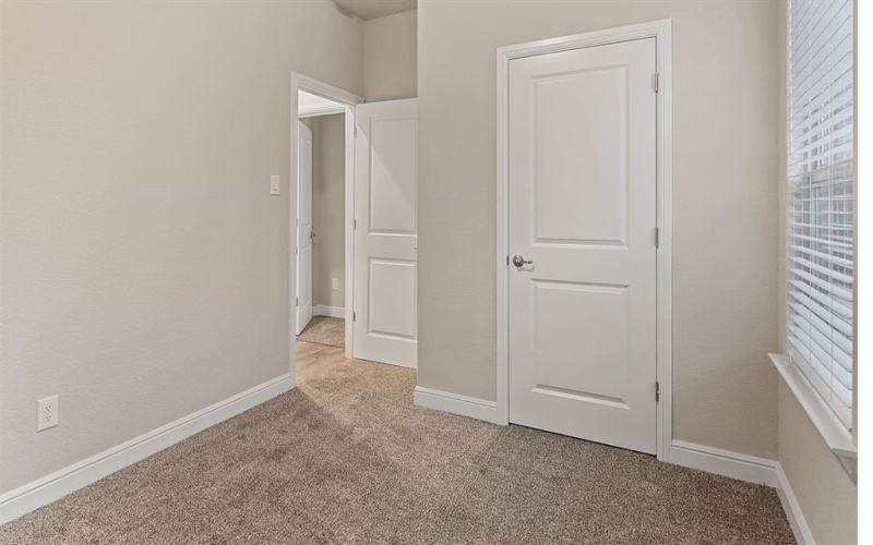 1907 JACKSON Street, Cleburne, TX 76033, 4 Habitaciones Habitaciones , ,2 BañosBaños,Residential,En Venta,1907 JACKSON Street,20919049