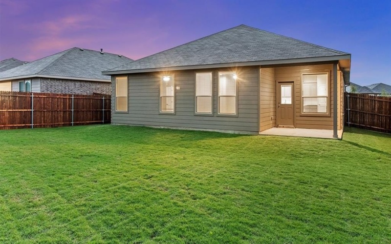 1907 JACKSON Street, Cleburne, TX 76033, 4 Habitaciones Habitaciones , ,2 BañosBaños,Residential,En Venta,1907 JACKSON Street,20919049