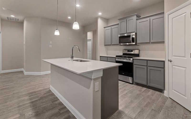 1907 JACKSON Street, Cleburne, TX 76033, 4 Habitaciones Habitaciones , ,2 BañosBaños,Residential,En Venta,1907 JACKSON Street,20919049
