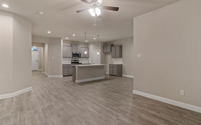 1907 JACKSON Street, Cleburne, TX 76033, 4 Habitaciones Habitaciones , ,2 BañosBaños,Residential,En Venta,1907 JACKSON Street,20919049
