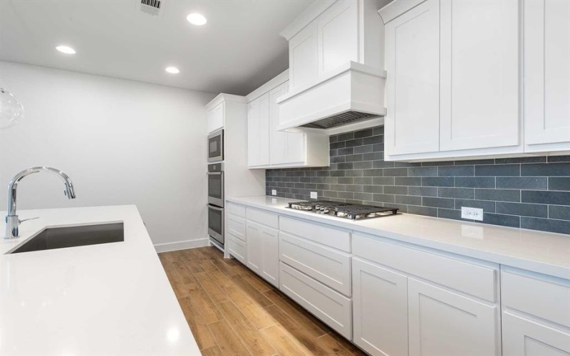 209 Barn Swallow Drive, Celina, TX 75009, 5 Bedrooms Bedrooms, ,5 BathroomsBathrooms,Residential,For Sale,209 Barn Swallow Drive,0,20919202