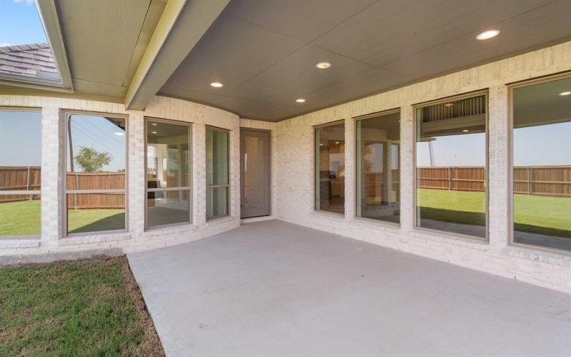 209 Barn Swallow Drive, Celina, TX 75009, 5 Bedrooms Bedrooms, ,5 BathroomsBathrooms,Residential,For Sale,209 Barn Swallow Drive,0,20919202