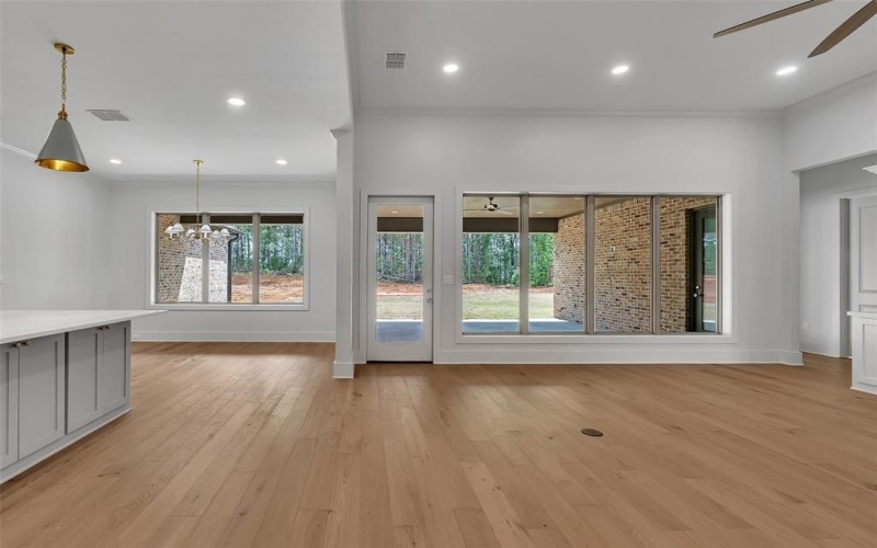130 Elk Drive, Longview, TX 75605, 4 Habitaciones Habitaciones , ,3 BañosBaños,Residential,En Venta,130 Elk Drive,20919453