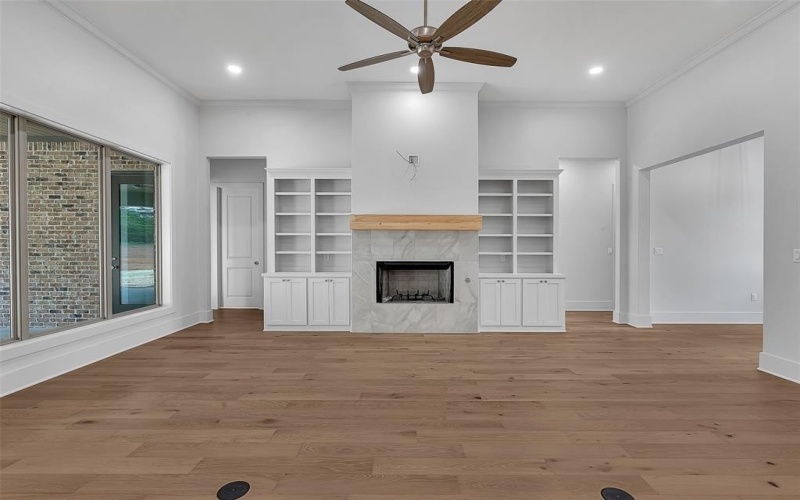 130 Elk Drive, Longview, TX 75605, 4 Habitaciones Habitaciones , ,3 BañosBaños,Residential,En Venta,130 Elk Drive,20919453