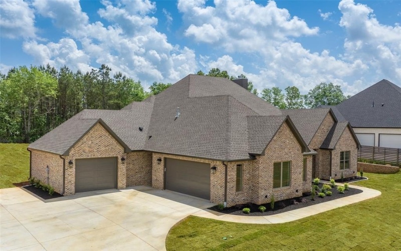 130 Elk Drive, Longview, TX 75605, 4 Habitaciones Habitaciones , ,3 BañosBaños,Residential,En Venta,130 Elk Drive,20919453