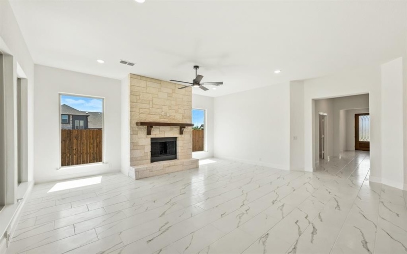 3758 Brookgreen Lane, Kaufman, TX 75142, 3 Bedrooms Bedrooms, ,2 BathroomsBathrooms,Residential,For Sale,3758 Brookgreen Lane,20919483