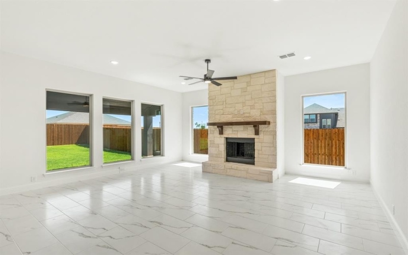 3758 Brookgreen Lane, Kaufman, TX 75142, 3 Bedrooms Bedrooms, ,2 BathroomsBathrooms,Residential,For Sale,3758 Brookgreen Lane,20919483