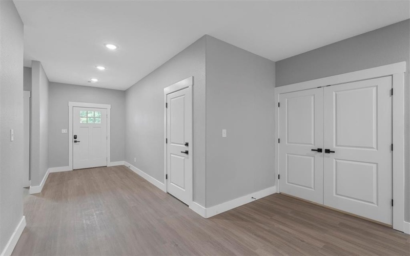 1331 W Crawford, Denison, TX 75020, 3 Bedrooms Bedrooms, ,2 BathroomsBathrooms,Residential,For Sale,1331 W Crawford,20919564