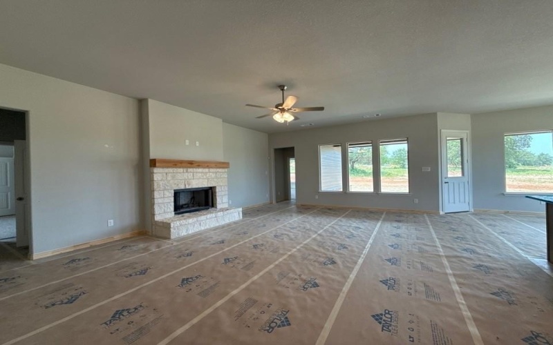 509 Ashlow Court, Springtown, TX 76082, 4 Habitaciones Habitaciones , ,3 BañosBaños,Residential,En Venta,509 Ashlow Court,20919739