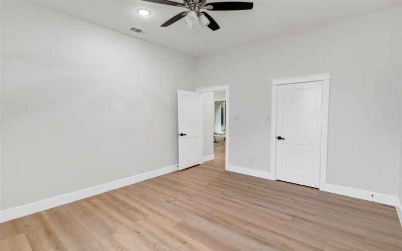 1810 Kynette Drive, Euless, TX 76040, 4 Bedrooms Bedrooms, ,2 BathroomsBathrooms,Residential,For Sale,1810 Kynette Drive,20919802