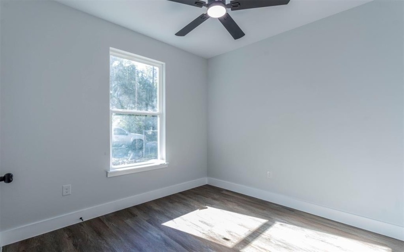 120 Red Bird Lane, Mabank, TX 75156, 3 Bedrooms Bedrooms, ,2 BathroomsBathrooms,Residential,For Sale,120 Red Bird Lane,20919940