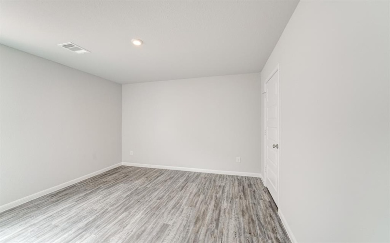 297 Victory Drive, Mabank, TX 75127, 4 Bedrooms Bedrooms, ,2 BathroomsBathrooms,Residential,For Sale,297 Victory Drive,0,20920019