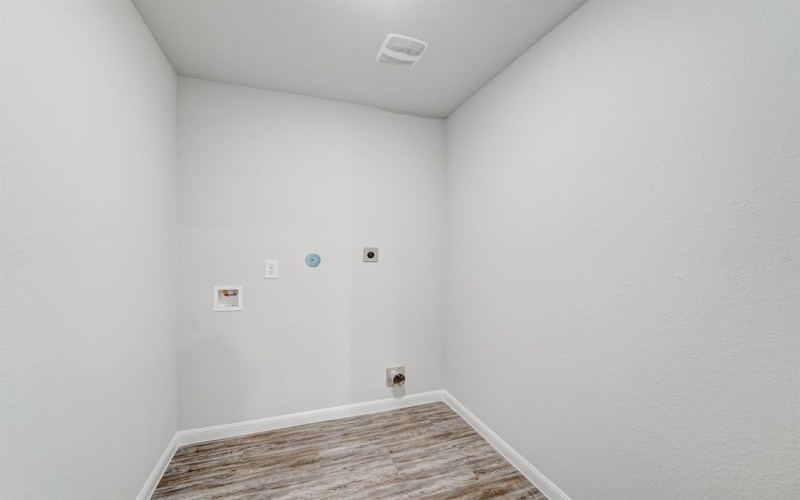 304 Paschal Road, Mabank, TX 75147, 4 Bedrooms Bedrooms, ,2 BathroomsBathrooms,Residential,For Sale,304 Paschal Road,0,20920047