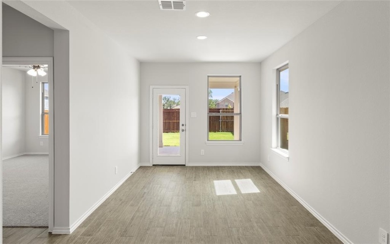 1617 Meadow Crest Drive, Aubrey, TX 76227, 3 Habitaciones Habitaciones , ,2 BañosBaños,Residential,En Venta,1617 Meadow Crest Drive,0,20920183