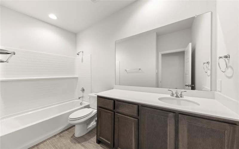 1617 Meadow Crest Drive, Aubrey, TX 76227, 3 Habitaciones Habitaciones , ,2 BañosBaños,Residential,En Venta,1617 Meadow Crest Drive,0,20920183
