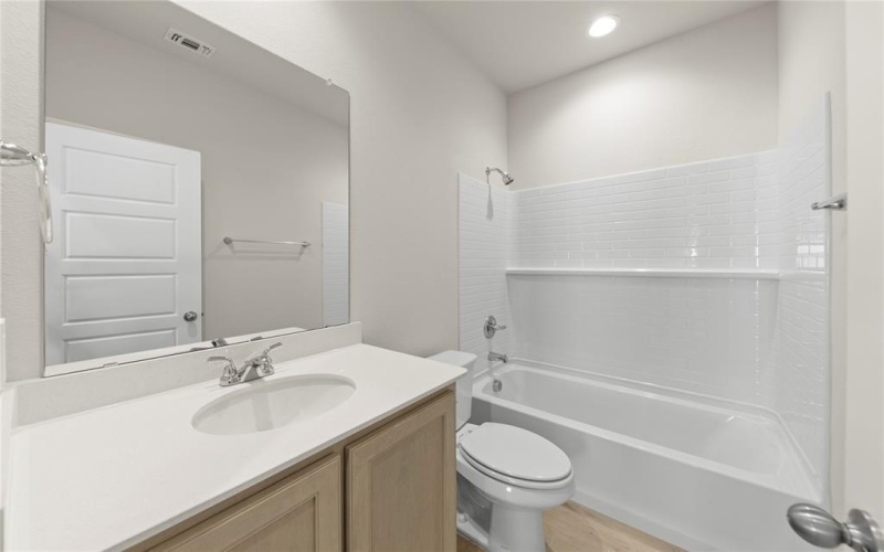 1641 Meadow Crest Drive, Aubrey, TX 76227, 3 Habitaciones Habitaciones , ,2 BañosBaños,Residential,En Venta,1641 Meadow Crest Drive,0,20920223