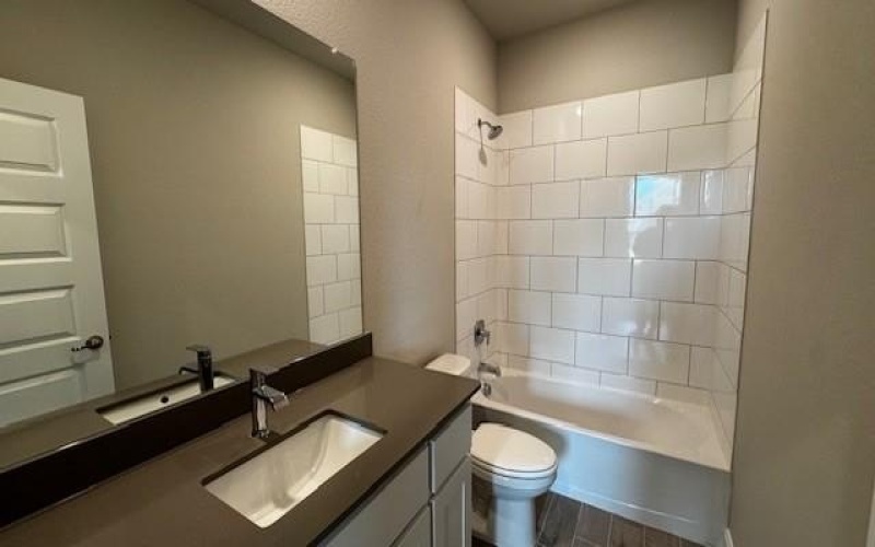 1926 LEGACY Drive, Cleburne, TX 76033, 4 Bedrooms Bedrooms, ,2 BathroomsBathrooms,Residential,For Sale,1926 LEGACY Drive,20920256