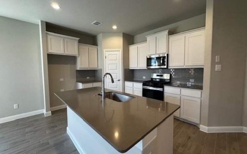 1926 LEGACY Drive, Cleburne, TX 76033, 4 Bedrooms Bedrooms, ,2 BathroomsBathrooms,Residential,For Sale,1926 LEGACY Drive,20920256
