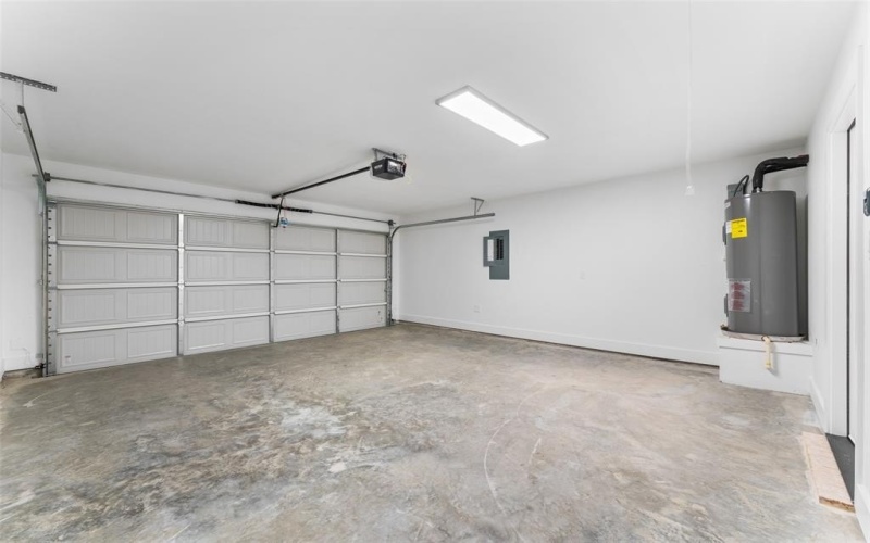 127 Chaparral Drive, Mabank, TX 75156, 3 Bedrooms Bedrooms, ,2 BathroomsBathrooms,Residential,For Sale,127 Chaparral Drive,20922317
