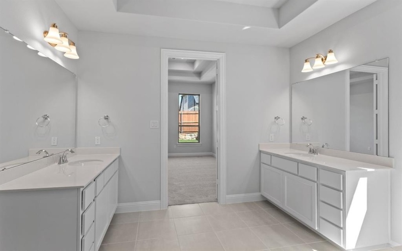 701 Squill Road, Fort Worth, TX 76247, 5 Habitaciones Habitaciones , ,5 BañosBaños,Residential,En Venta,701 Squill Road,0,20920521