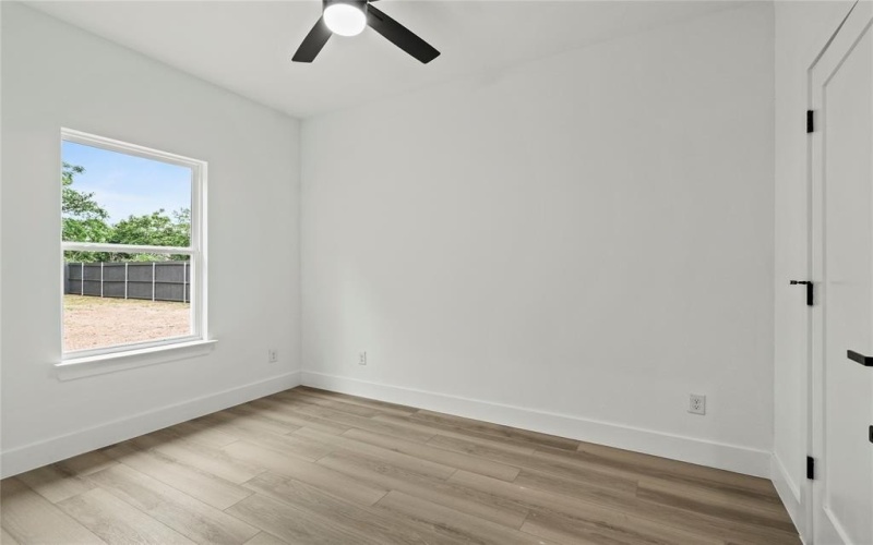 7815 Brownsville Avenue, Dallas, TX 75216, 3 Habitaciones Habitaciones , ,2 BañosBaños,Residential,En Venta,7815 Brownsville Avenue,20922652