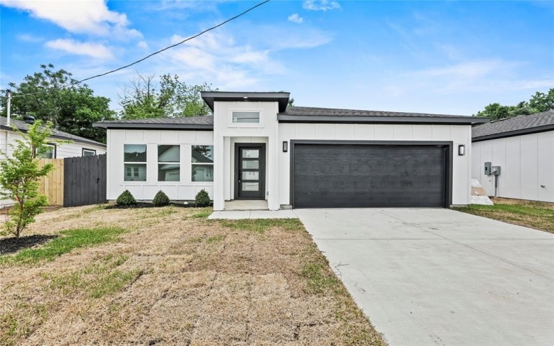 7815 Brownsville Avenue, Dallas, TX 75216, 3 Habitaciones Habitaciones , ,2 BañosBaños,Residential,En Venta,7815 Brownsville Avenue,20922652