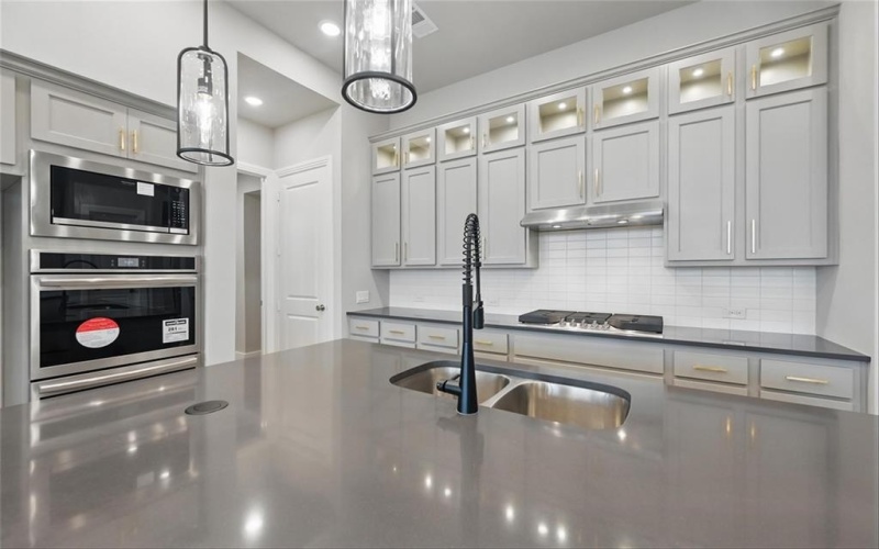 2236 Emerald Drive, Waxahachie, TX 75167, 4 Habitaciones Habitaciones , ,5 BañosBaños,Residential,En Venta,2236 Emerald Drive,20920651