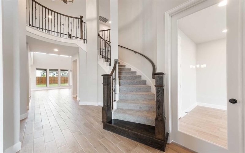 1951 Descent Lane, Rockwall, TX 75087, 5 Bedrooms Bedrooms, ,5 BathroomsBathrooms,Residential,For Sale,1951 Descent Lane,0,20920932