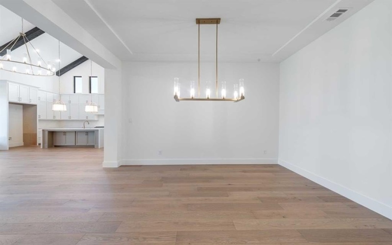 716 Bear Creek Drive, Hurst, TX 76054, 5 Bedrooms Bedrooms, ,6 BathroomsBathrooms,Residential,For Sale,716 Bear Creek Drive,0,20921014