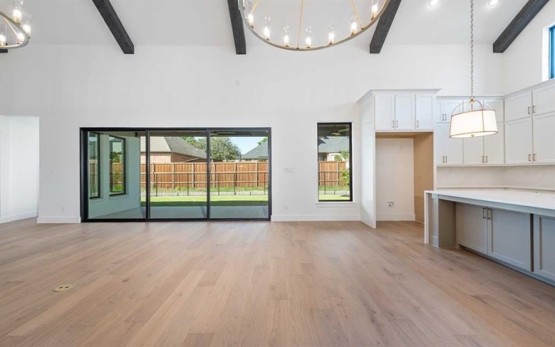 716 Bear Creek Drive, Hurst, TX 76054, 5 Bedrooms Bedrooms, ,6 BathroomsBathrooms,Residential,For Sale,716 Bear Creek Drive,0,20921014