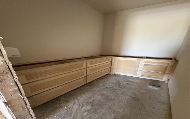 300 Ryker Lane, Gunter, TX 75058, 4 Bedrooms Bedrooms, ,5 BathroomsBathrooms,Residential,For Sale,300 Ryker Lane,20921092