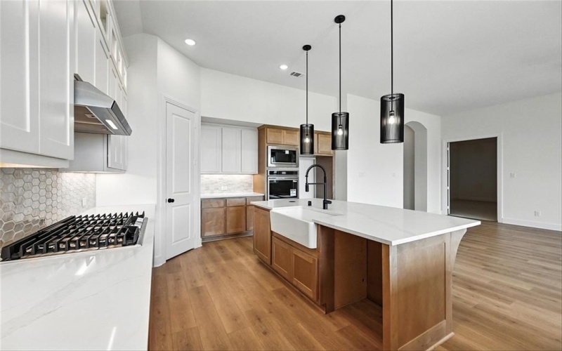 552 Pebble Drive, Waxahachie, TX 75167, 4 Bedrooms Bedrooms, ,3 BathroomsBathrooms,Residential,For Sale,552 Pebble Drive,0,20921140