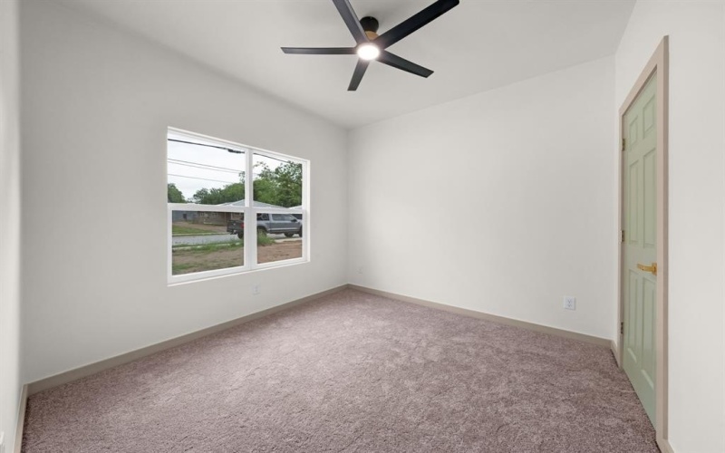 928 College St, Sulphur Springs, TX 75482, 3 Bedrooms Bedrooms, ,2 BathroomsBathrooms,Residential,For Sale,928 College St,20921517