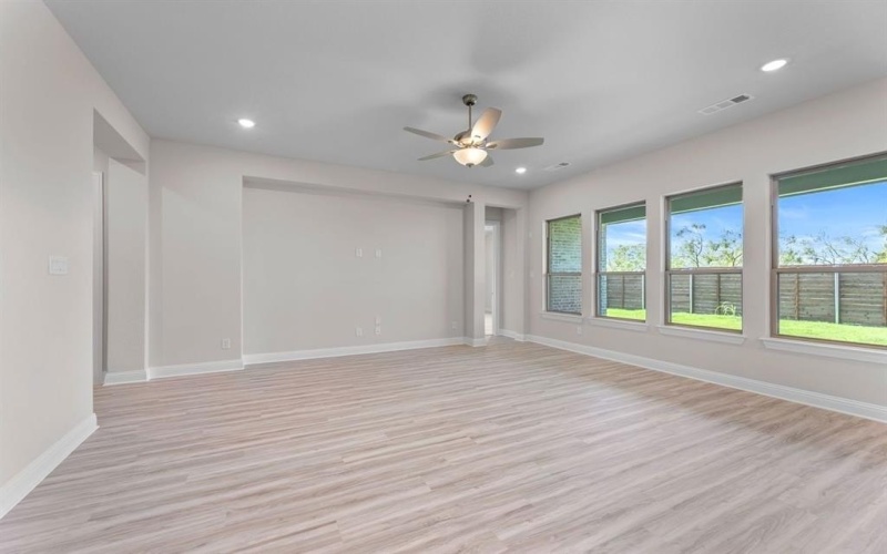 2005 Eagle Nest Drive, Mesquite, TX 75181, 4 Habitaciones Habitaciones , ,3 BañosBaños,Residential,En Venta,2005 Eagle Nest Drive,0,20921624