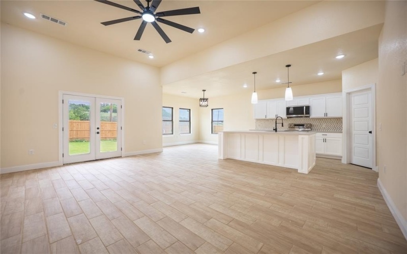 518 Dolphin Terrace, Runaway Bay, TX 76426, 3 Habitaciones Habitaciones , ,2 BañosBaños,Residential,En Venta,518 Dolphin Terrace,20921799