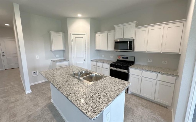 13441 GITTY UP Circle, Cresson, TX 76035, 4 Habitaciones Habitaciones , ,2 BañosBaños,Residential,En Venta,13441 GITTY UP Circle,20921853