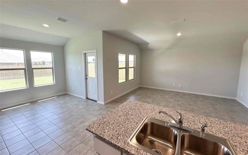 13441 GITTY UP Circle, Cresson, TX 76035, 4 Habitaciones Habitaciones , ,2 BañosBaños,Residential,En Venta,13441 GITTY UP Circle,20921853
